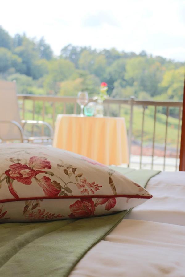 Hotel Kupfer-Dachl à Katzelsdorf Extérieur photo