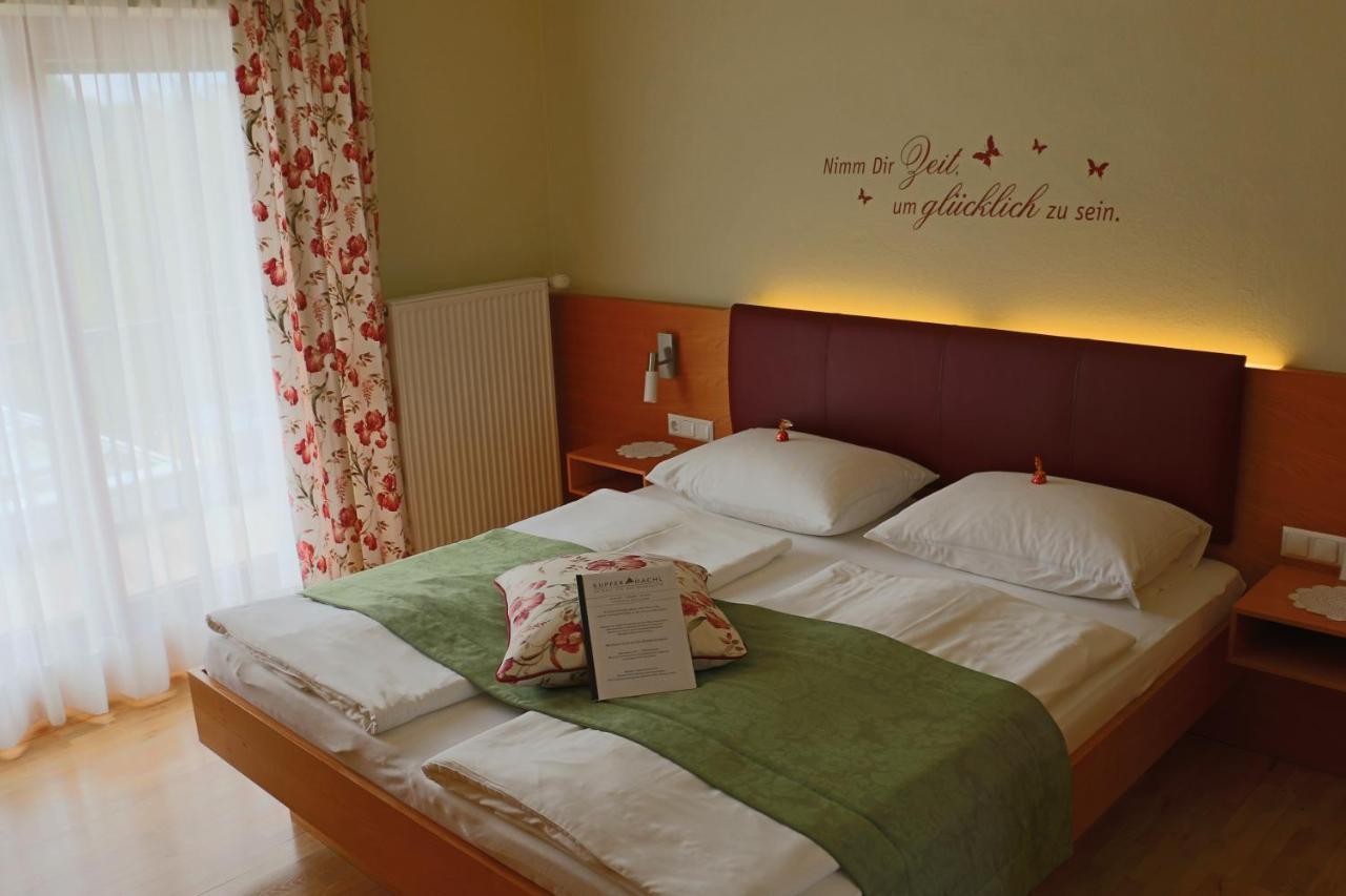 Hotel Kupfer-Dachl à Katzelsdorf Extérieur photo