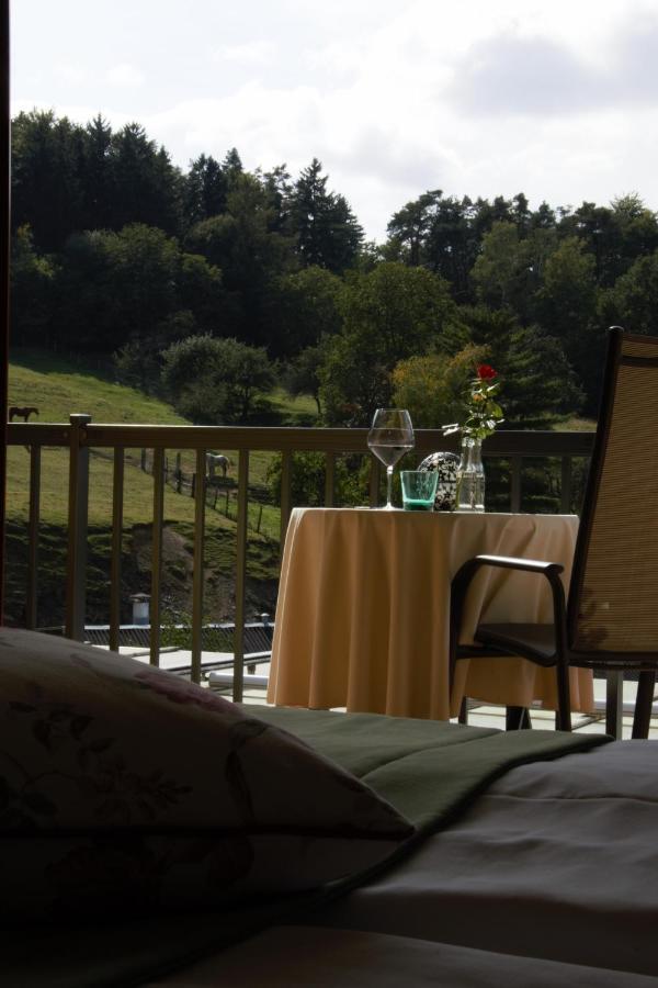 Hotel Kupfer-Dachl à Katzelsdorf Extérieur photo